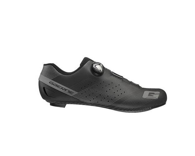 Clipless road bike shoes hot sale