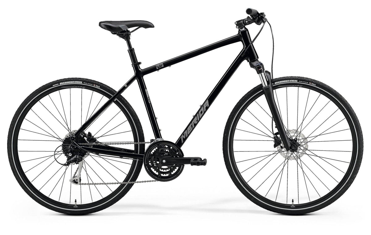 Merida Trekking Bike Crossway 100 for Comfort and All Round Functionality