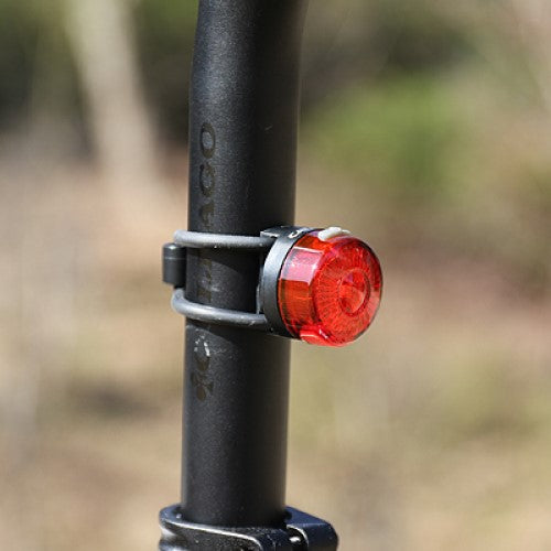 CatEye Rear Lights | Loop 2 SL-LD140RC-R, w/ Rubber Strap (Rechargeable) - Cycling Boutique