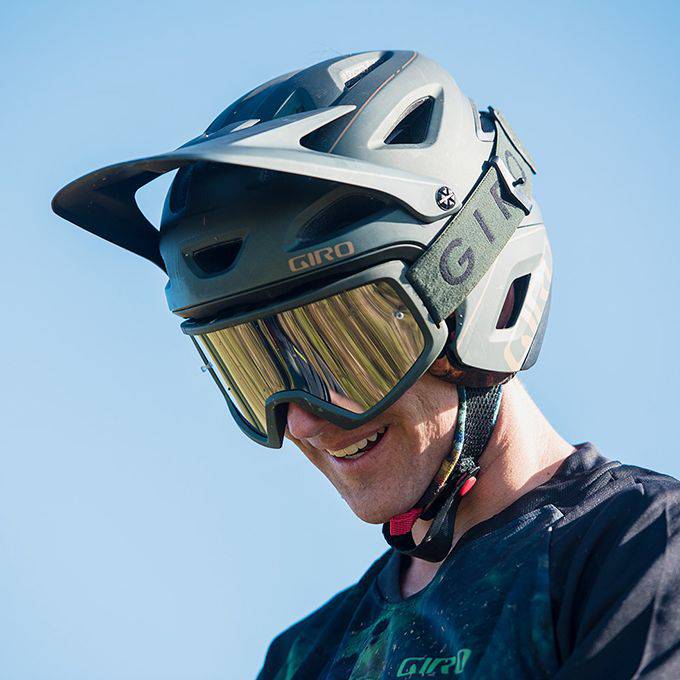 Giro bike 2025 helmet with visor