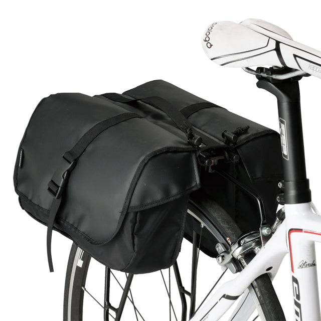 Minoura Pannier Bags with Rear Luggage Rack RC 1000 and Ostrich Japan Pannier Bag